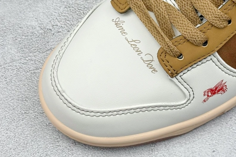 Trendsetting Nxkx Sneakers 198968
