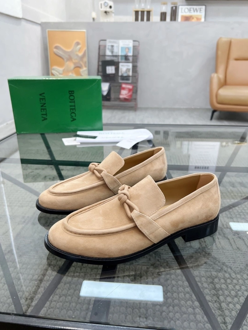Modern Bxttxga Vxnxta Leather Shoes 112556