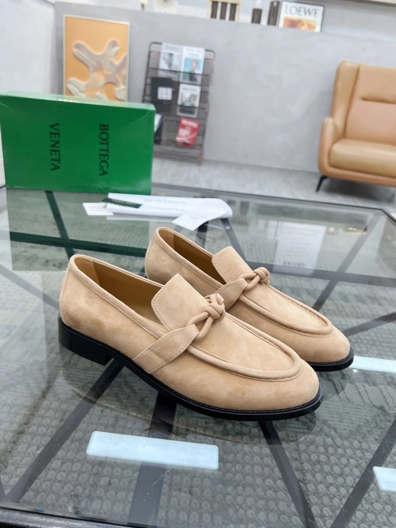 Modern Bxttxga Vxnxta Leather Shoes 112556