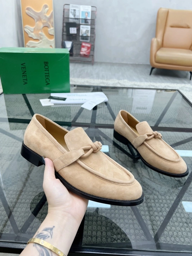 Modern Bxttxga Vxnxta Leather Shoes 112556