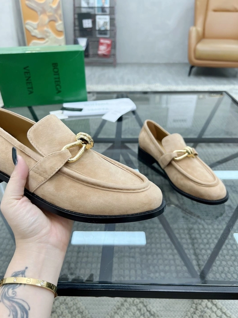 Refined Bxttxga Vxnxta Leather Shoes 112554