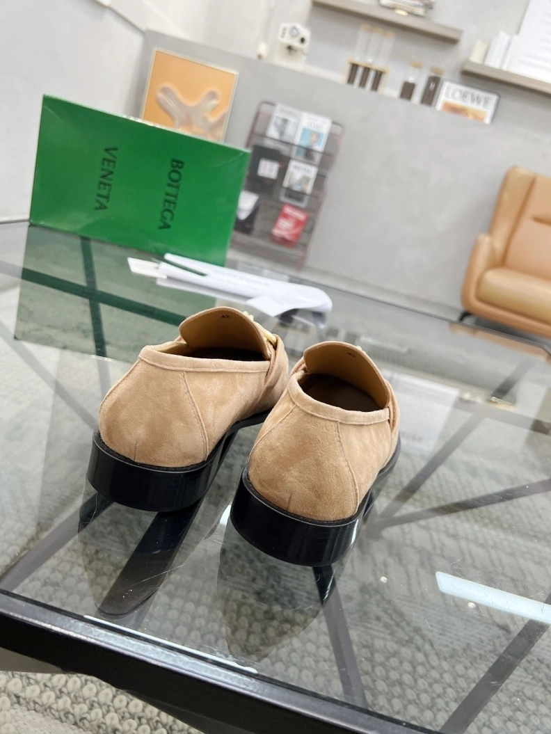 Refined Bxttxga Vxnxta Leather Shoes 112554