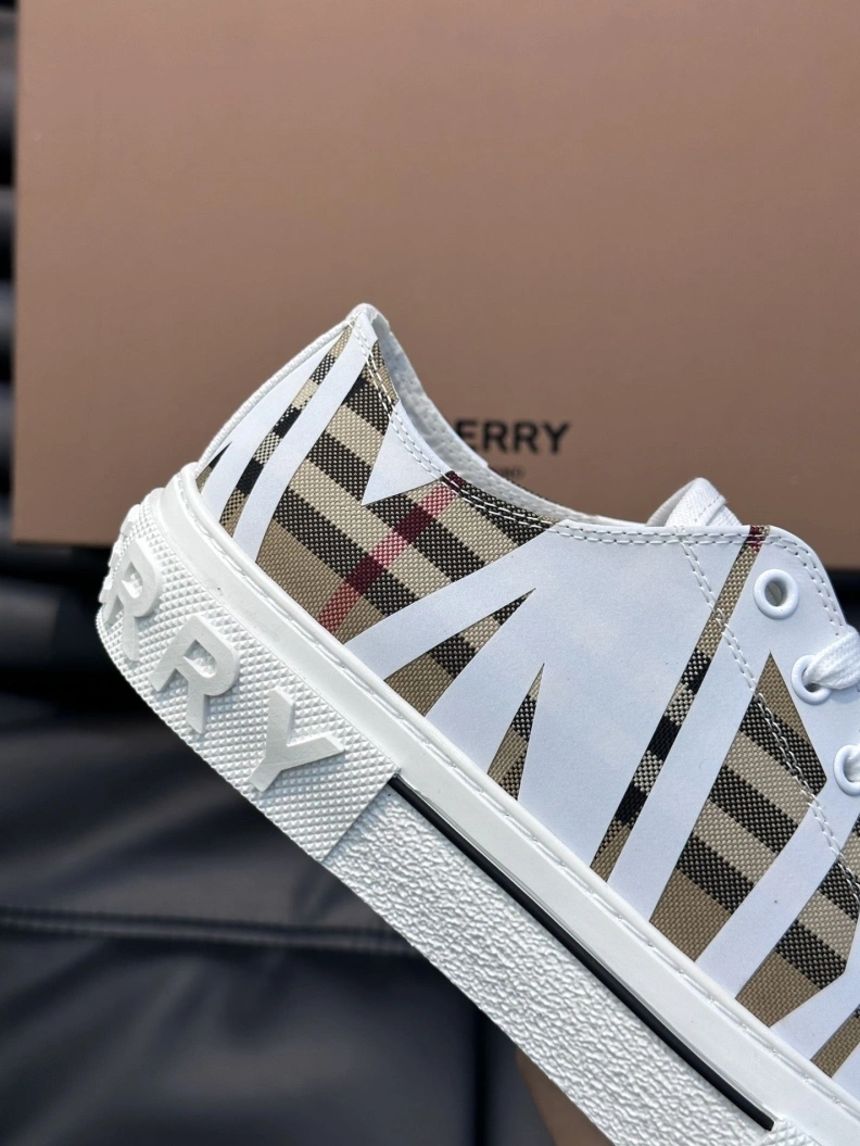 Bxrbxrry Sneakers Unique 114789