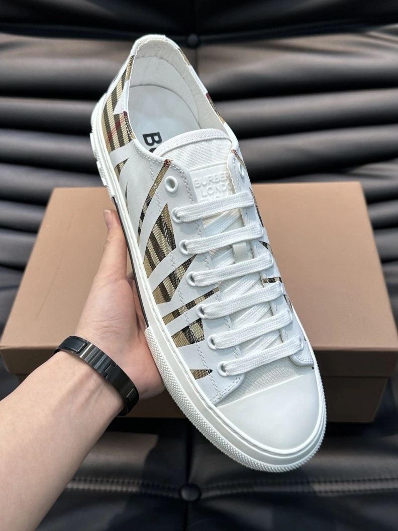 Bxrbxrry Sneakers Unique 114789