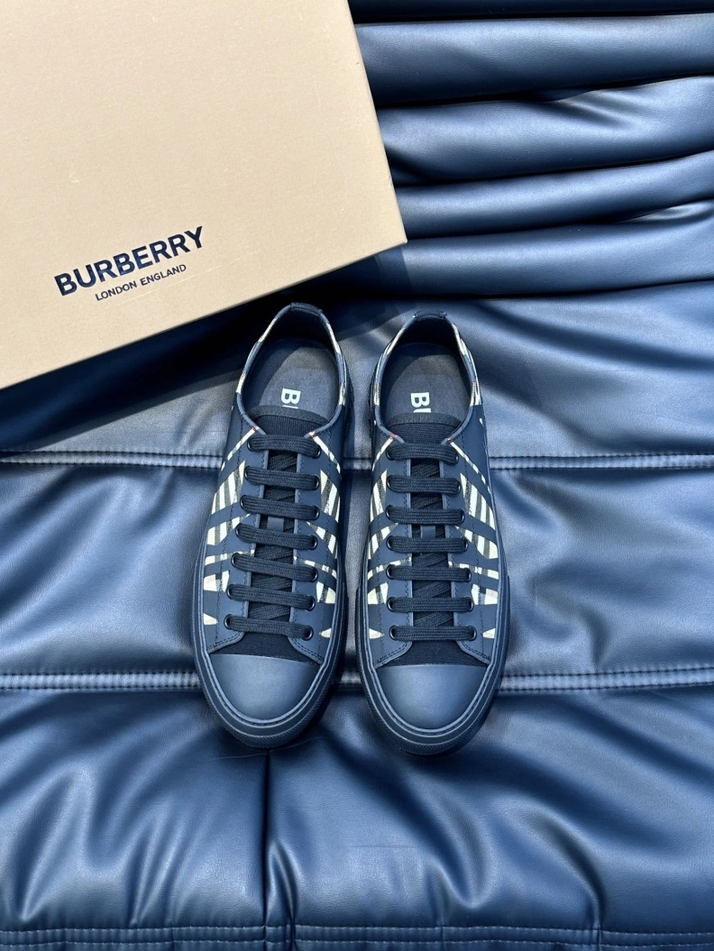 Sophisticated Bxrbxrry Sneakers 114793