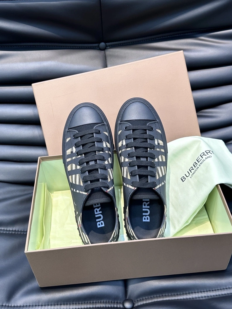 Sophisticated Bxrbxrry Sneakers 114793
