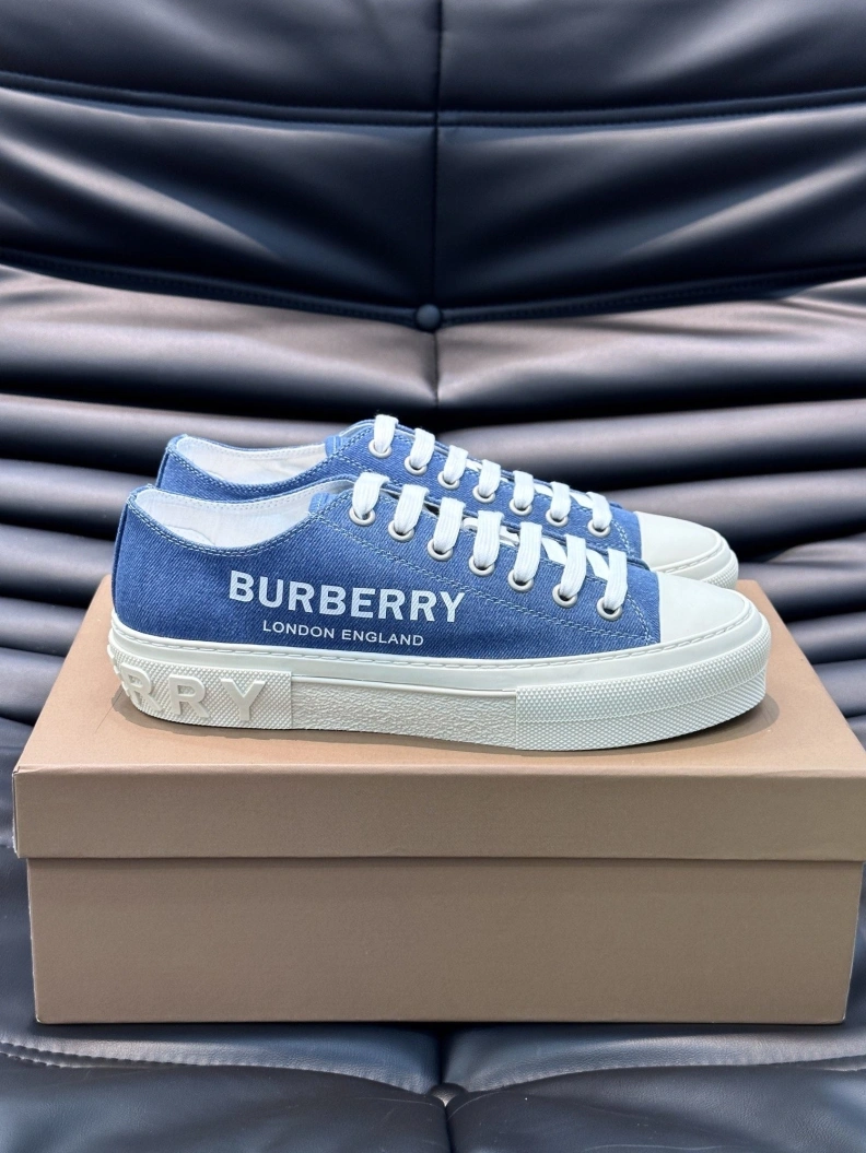 Compact Bxrbxrry Sneakers 114786