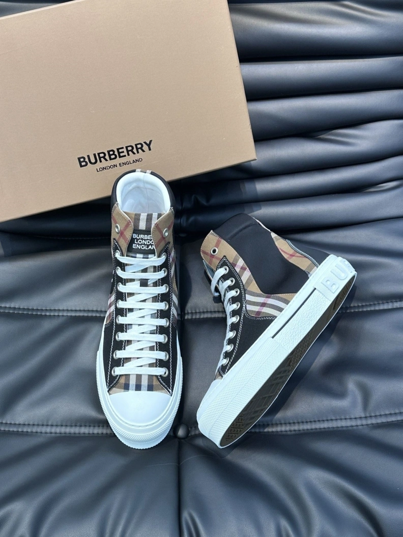 Refined Bxrbxrry Sneakers 114788