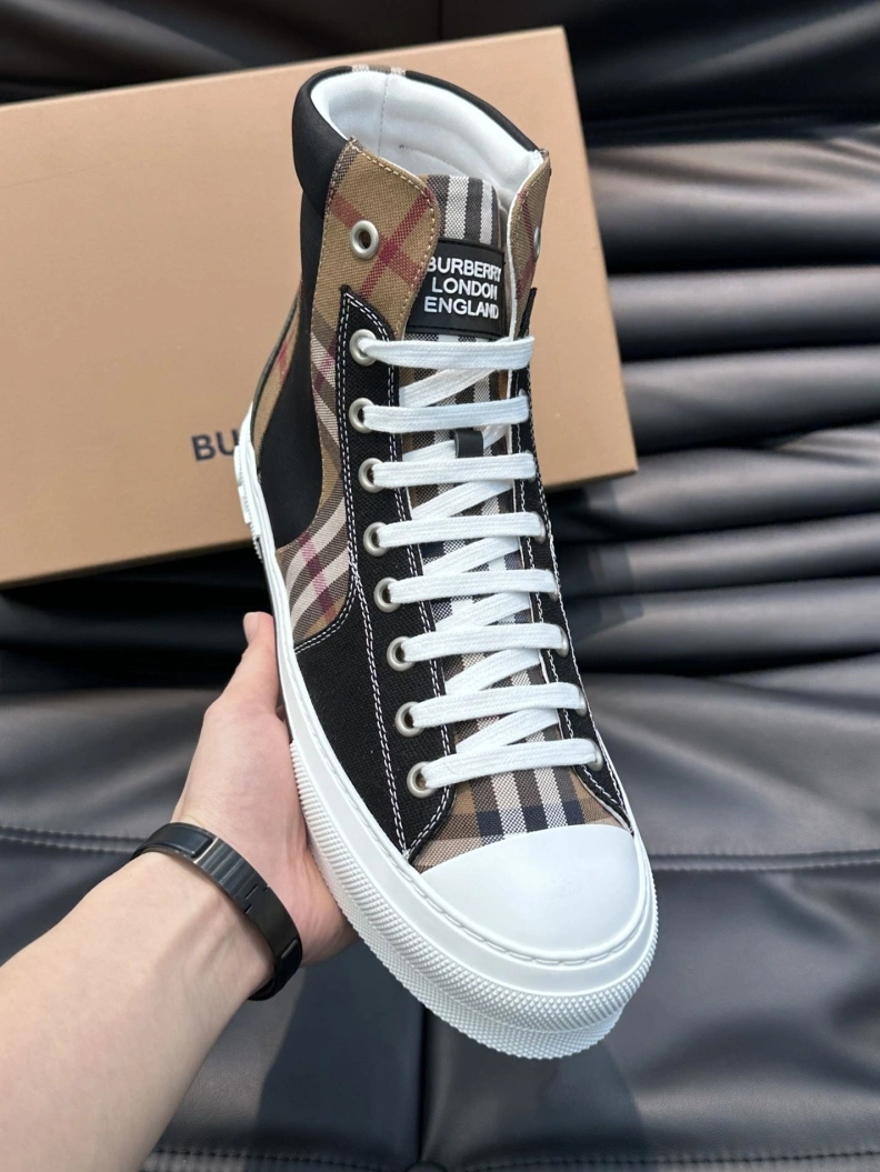 Refined Bxrbxrry Sneakers 114788