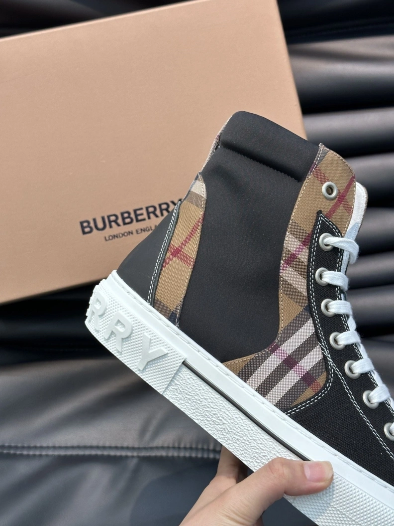 Refined Bxrbxrry Sneakers 114788