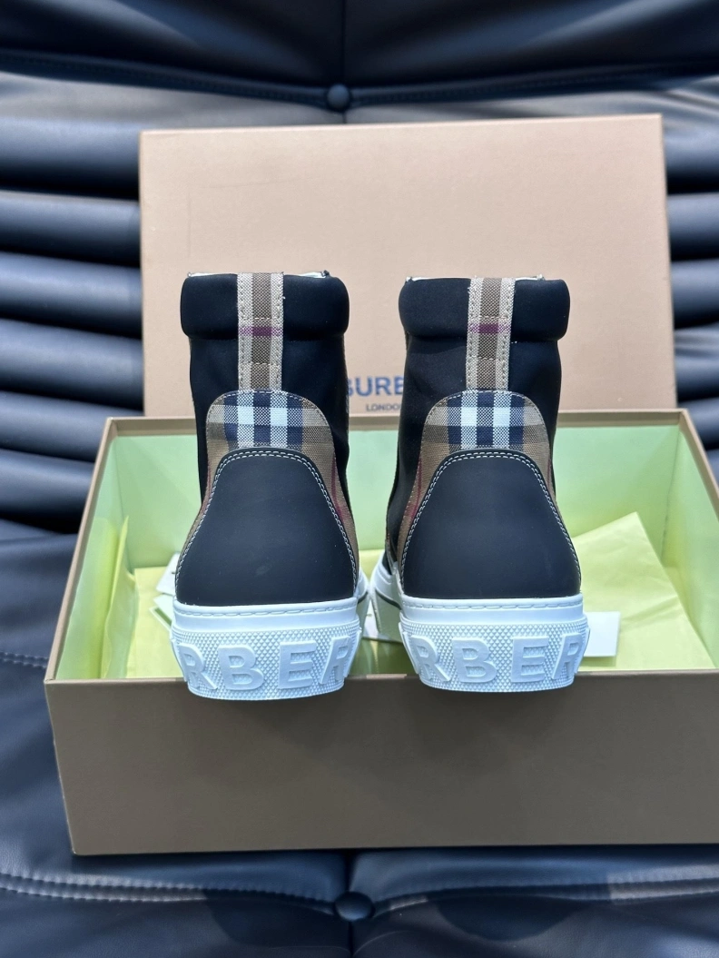 Refined Bxrbxrry Sneakers 114788