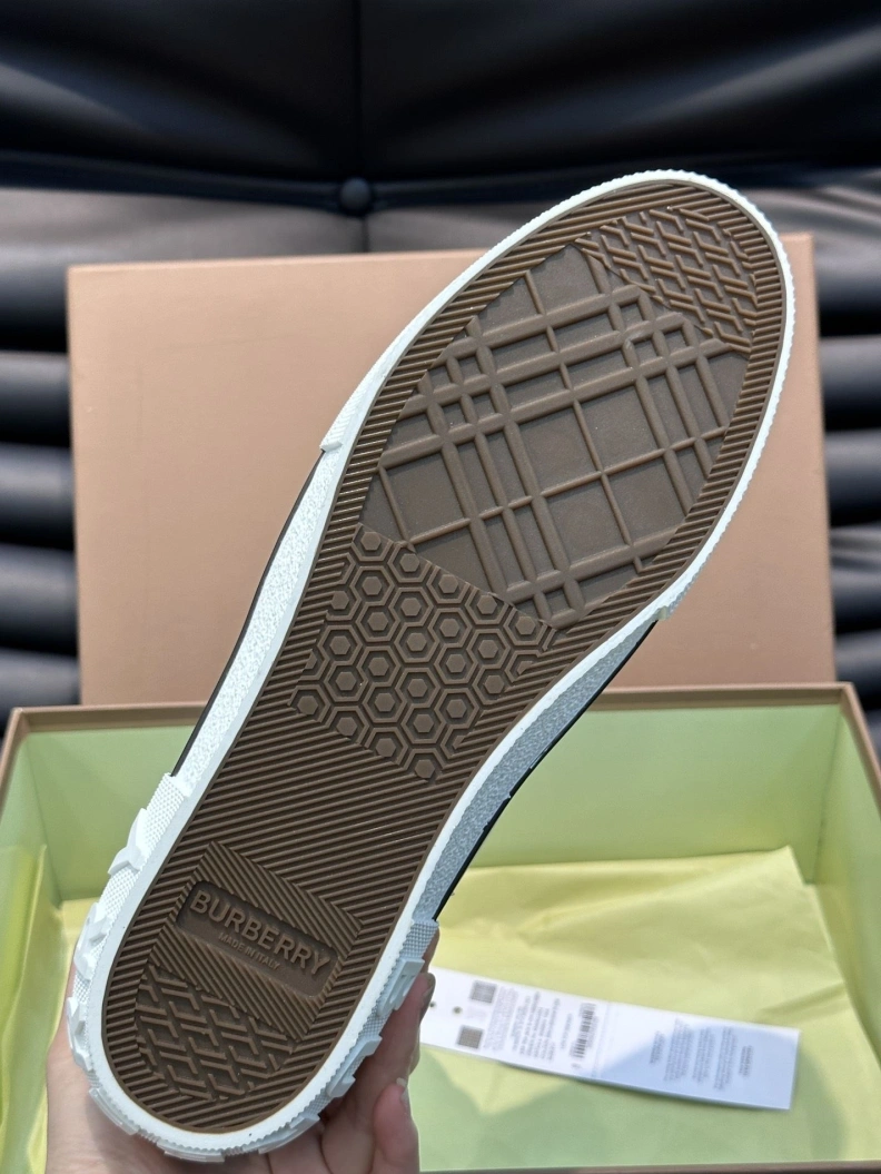 Refined Bxrbxrry Sneakers 114788