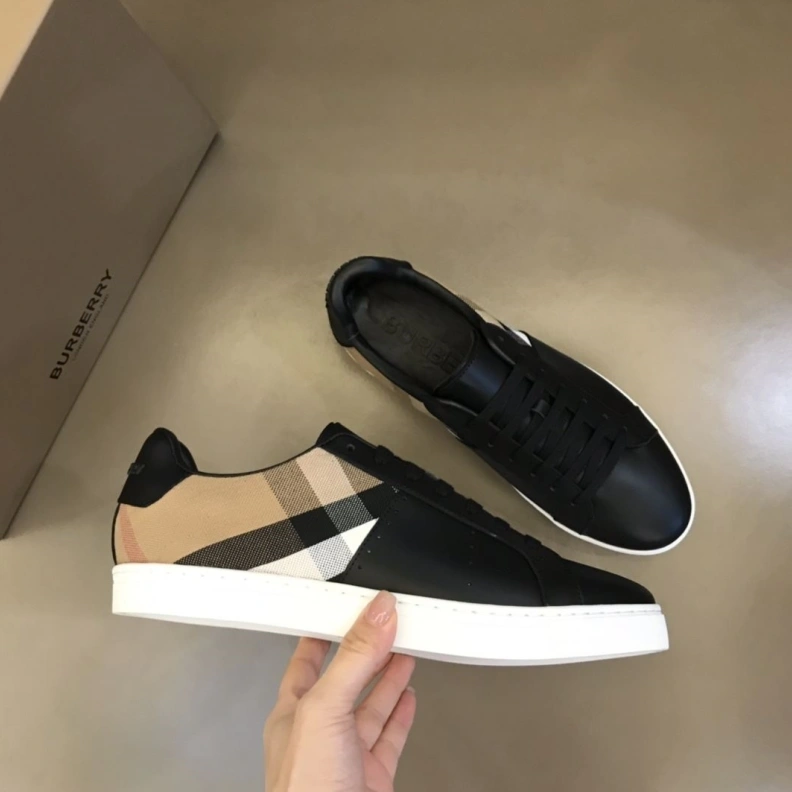 EasyMatch Bxrbxrry Sneakers 114774