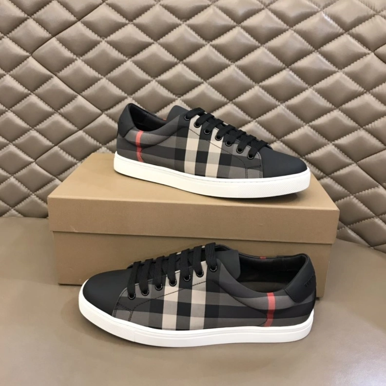 Durable Bxrbxrry Sneakers 114758