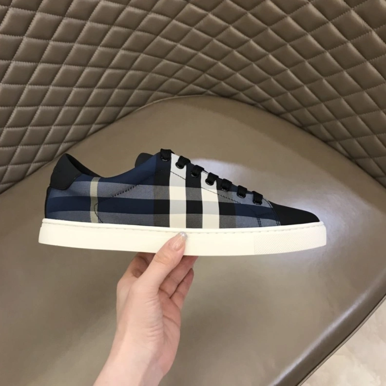 Cozy Bxrbxrry Sneakers 114748