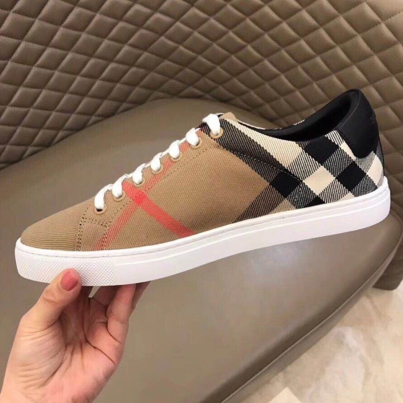 Bxrbxrry Sneakers Vibrant 114753