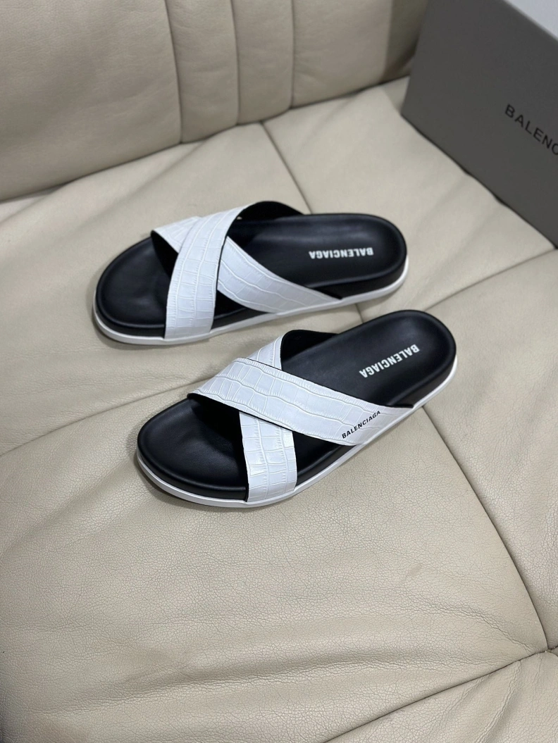Sleek Bxlxnciaga Slippers 109336