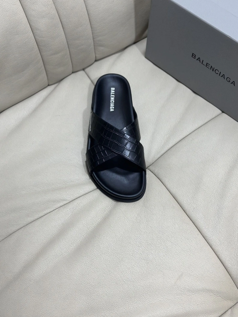 Bxlxnciaga Slippers ModernLook 109333