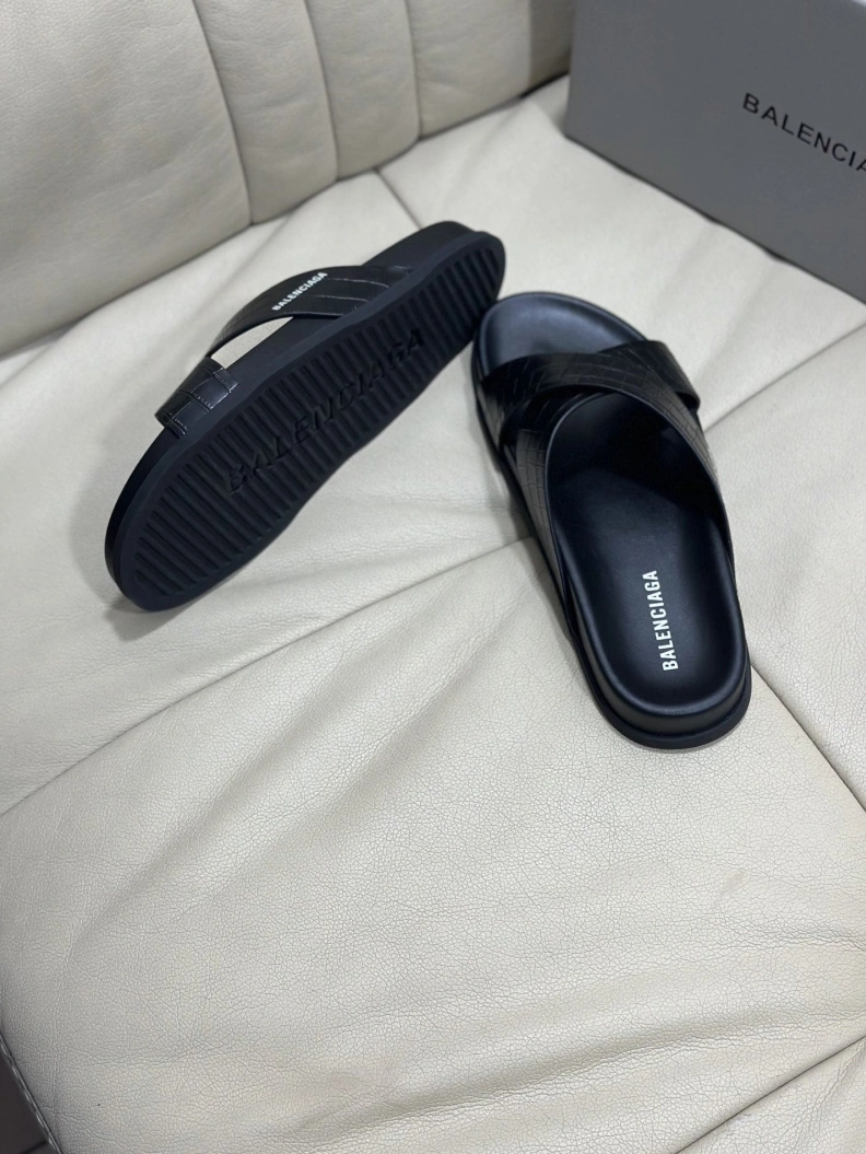 Bxlxnciaga Slippers ModernLook 109333