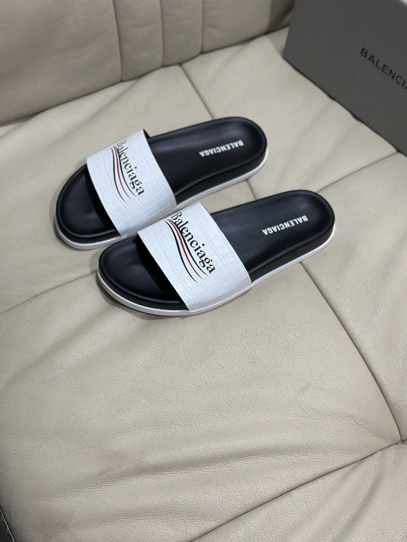Bxlxnciaga Slippers Cozy 109325