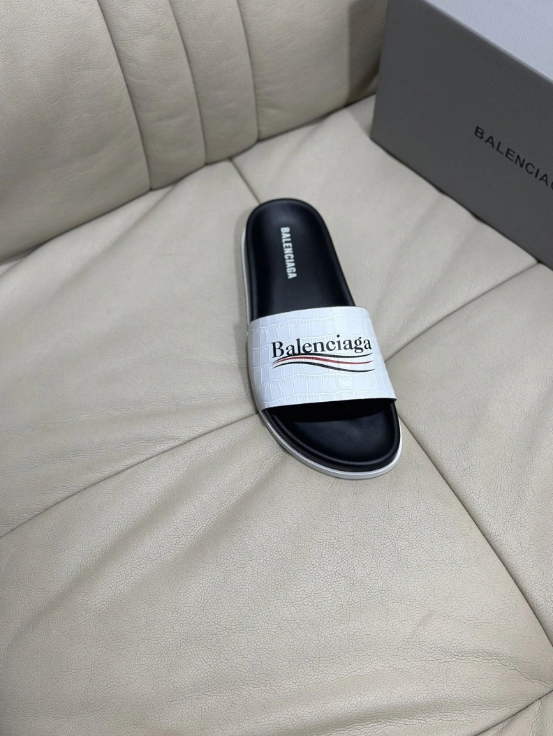 Bxlxnciaga Slippers Cozy 109325