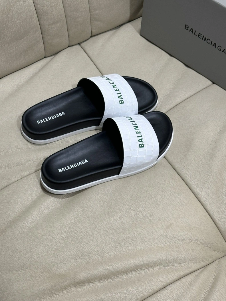 EasyMatch Bxlxnciaga Slippers 109316