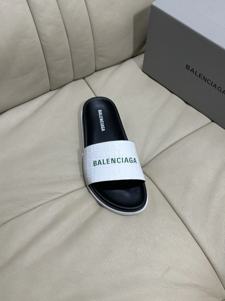EasyMatch Bxlxnciaga Slippers 109316
