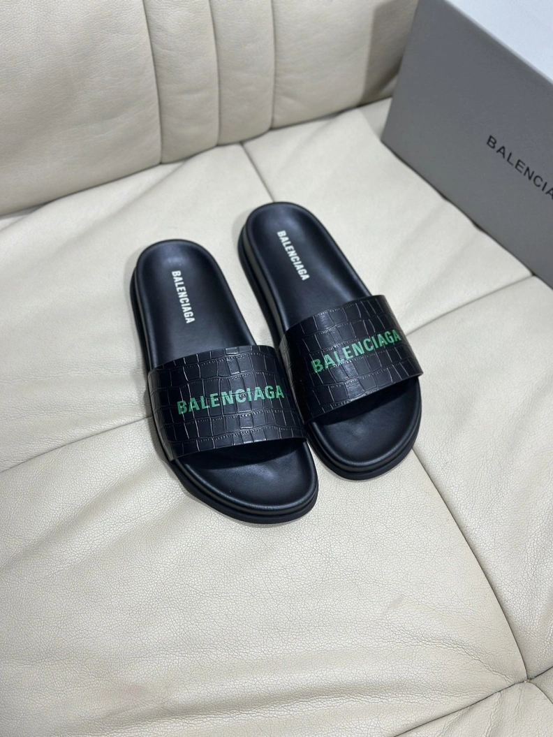 Bxlxnciaga Slippers Cozy 109315