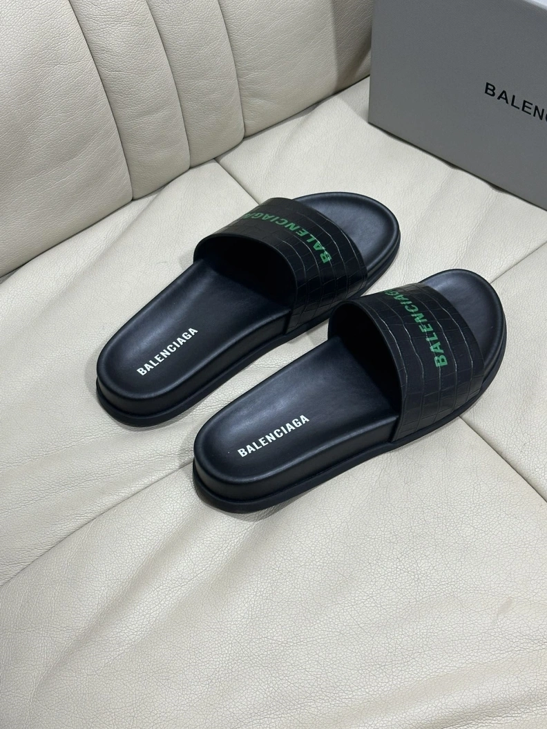 Bxlxnciaga Slippers Cozy 109315