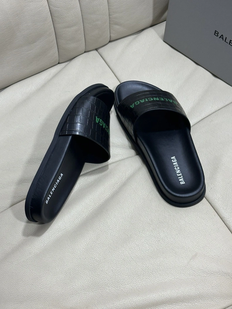 Bxlxnciaga Slippers Cozy 109315