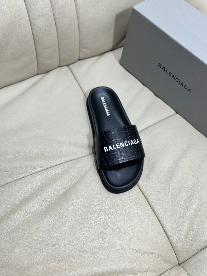 Bxlxnciaga Slippers GoodFit 109303