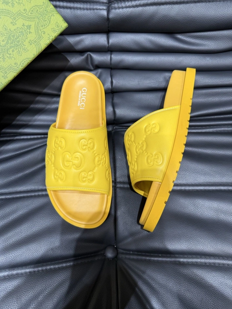 Durable Gxccx Slippers 156538
