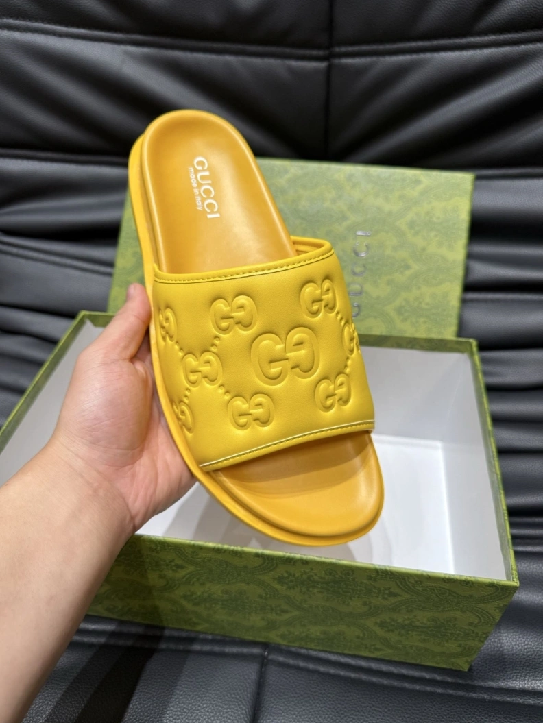 Durable Gxccx Slippers 156538