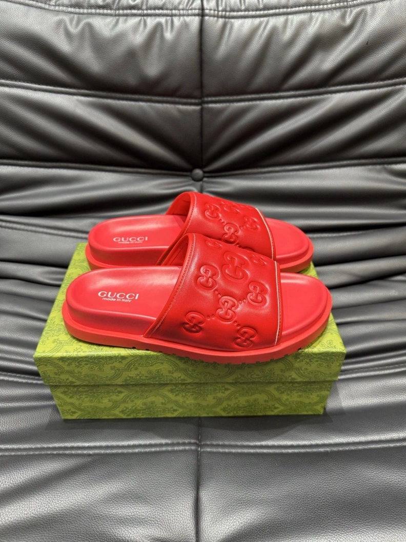 Stylish Gxccx Slippers 156533