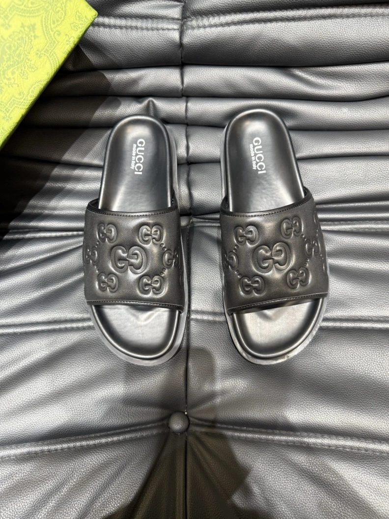 Gxccx Slippers Bold 156532