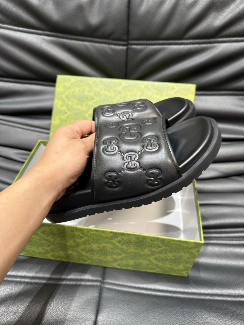 Gxccx Slippers Bold 156532