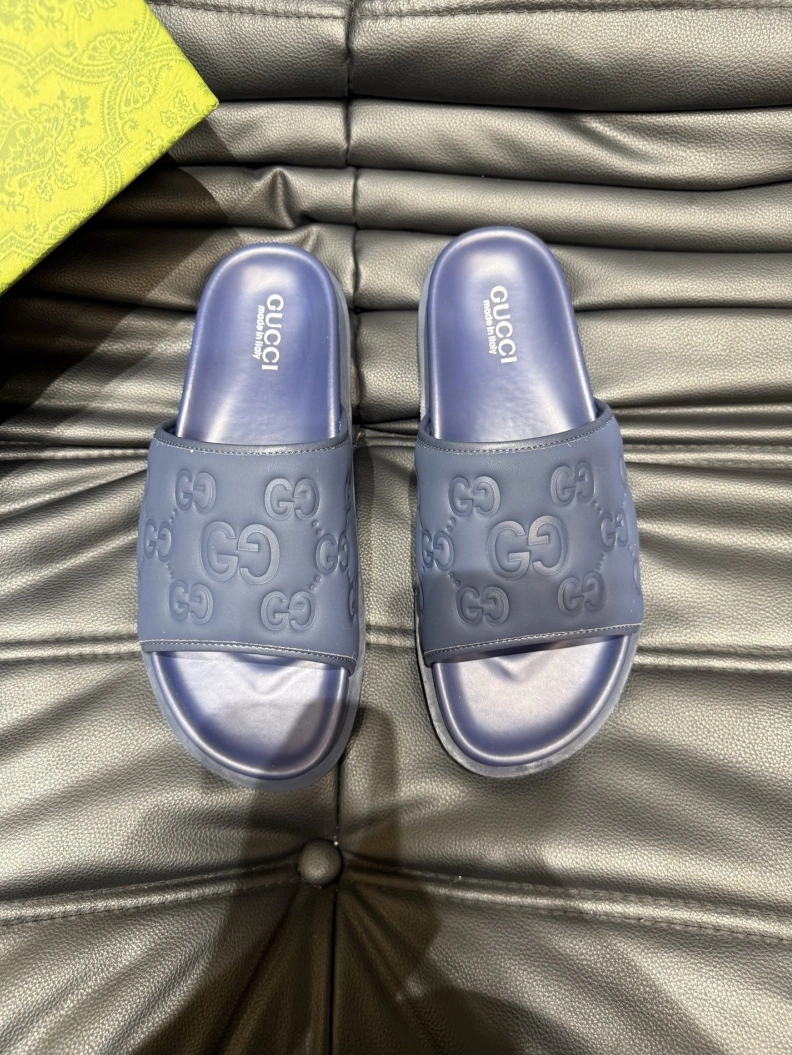 Reliable Gxccx Slippers 156531