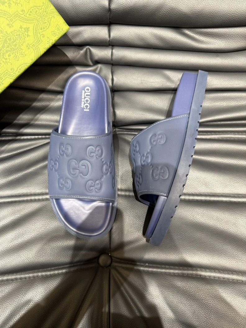 Reliable Gxccx Slippers 156531