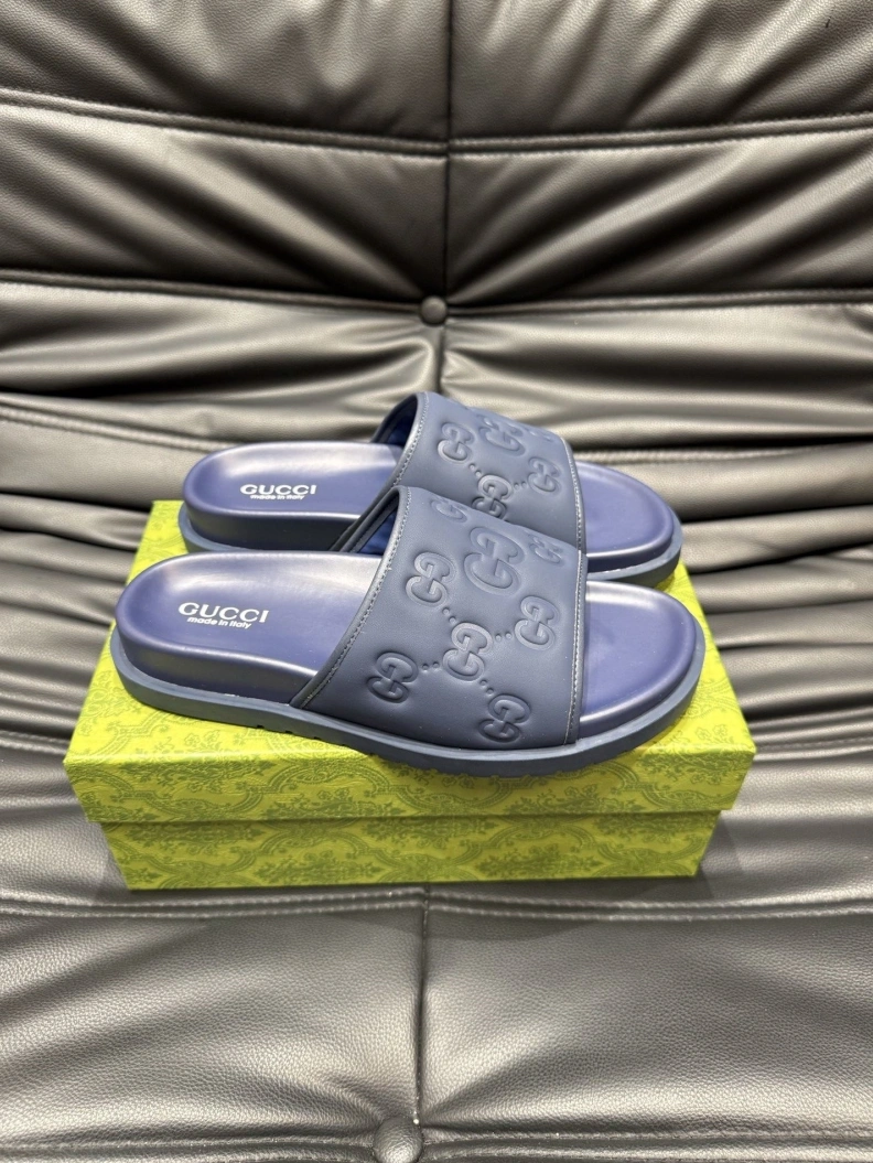 Reliable Gxccx Slippers 156531