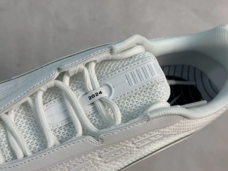 Modern Nxkx Sneakers 198953
