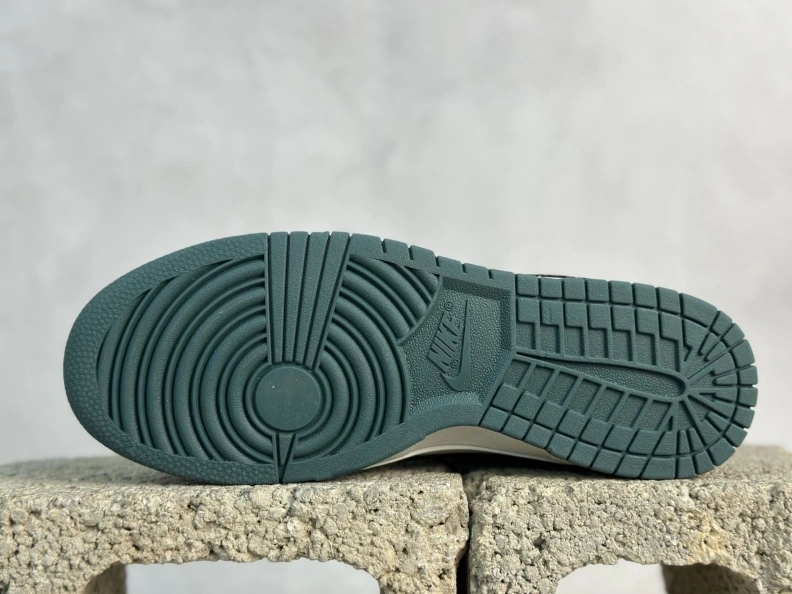 Sophisticated Nxkx Sneakers 198948