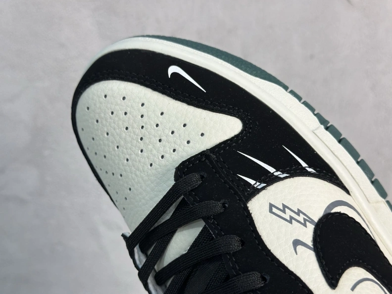 Sophisticated Nxkx Sneakers 198948