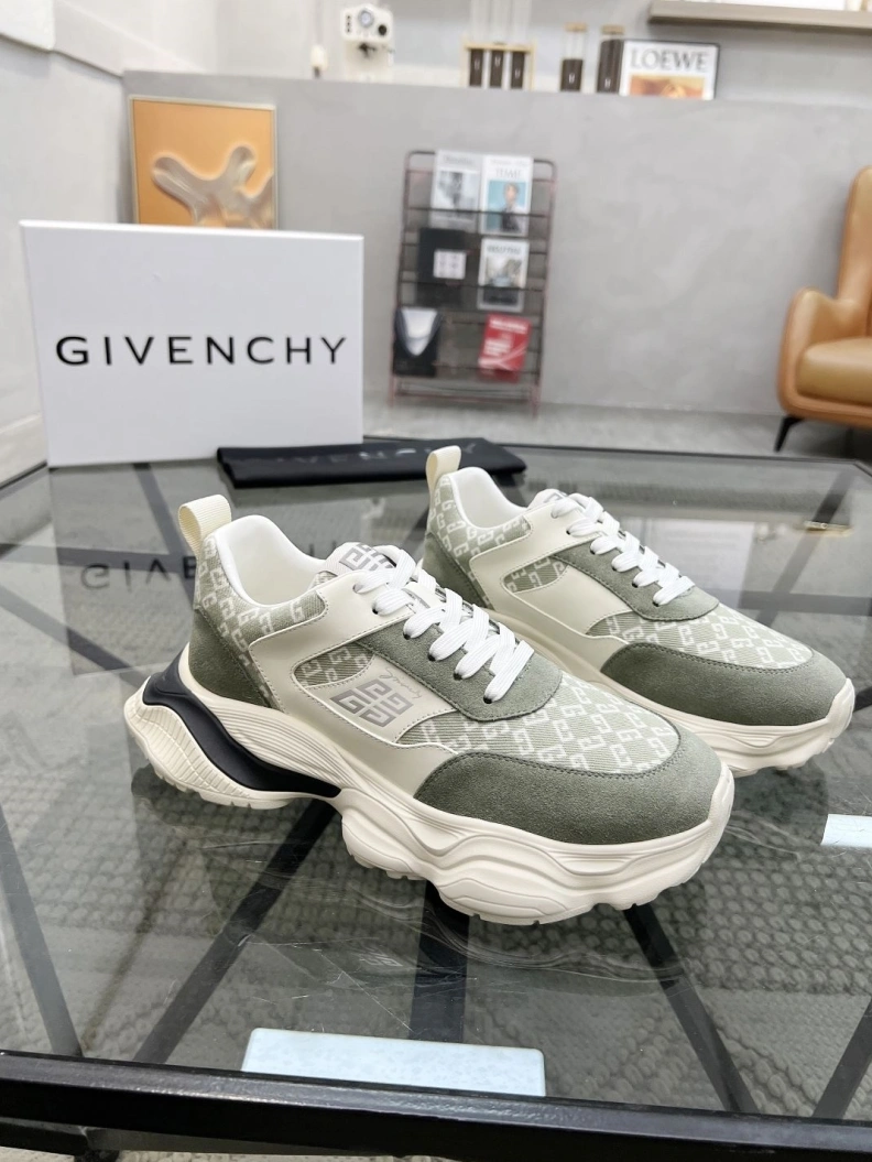 Gxvxnchy Sneakers Bold 152675
