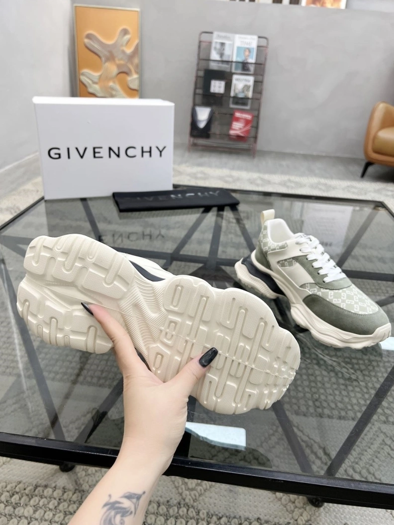 Gxvxnchy Sneakers Bold 152675