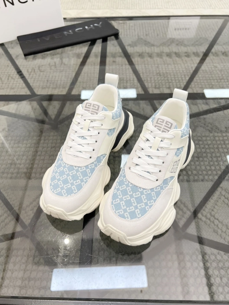 DailyWear Gxvxnchy Sneakers 152672