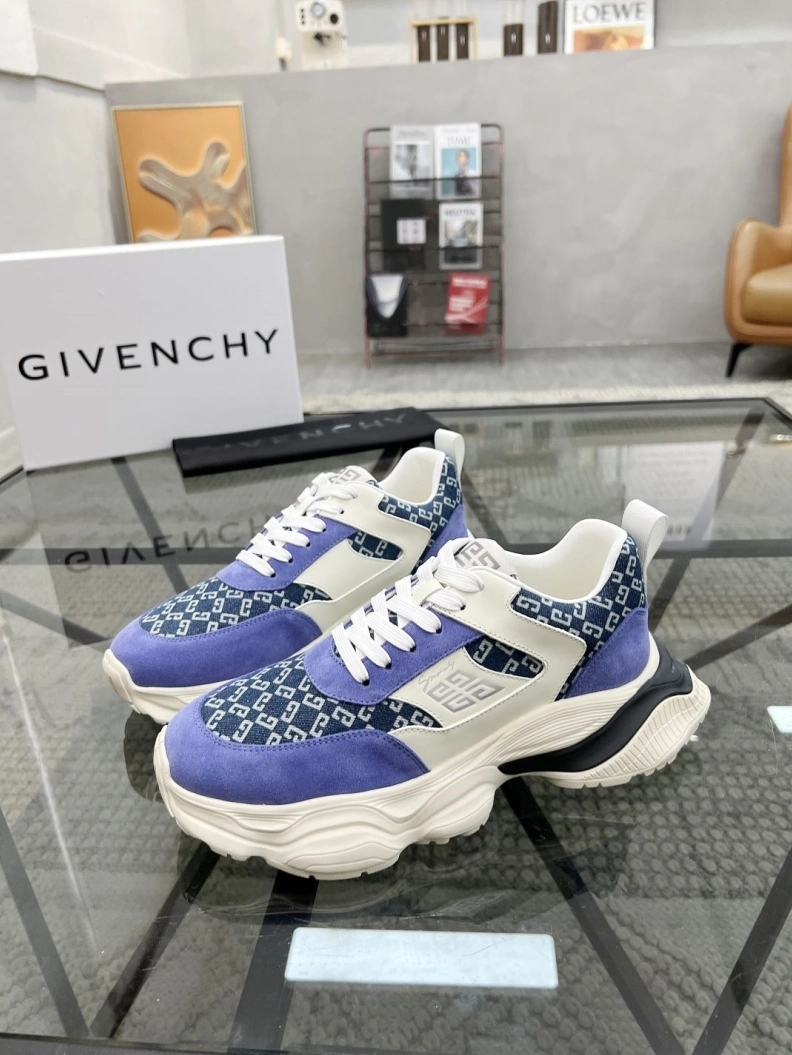 Durable Gxvxnchy Sneakers 152670