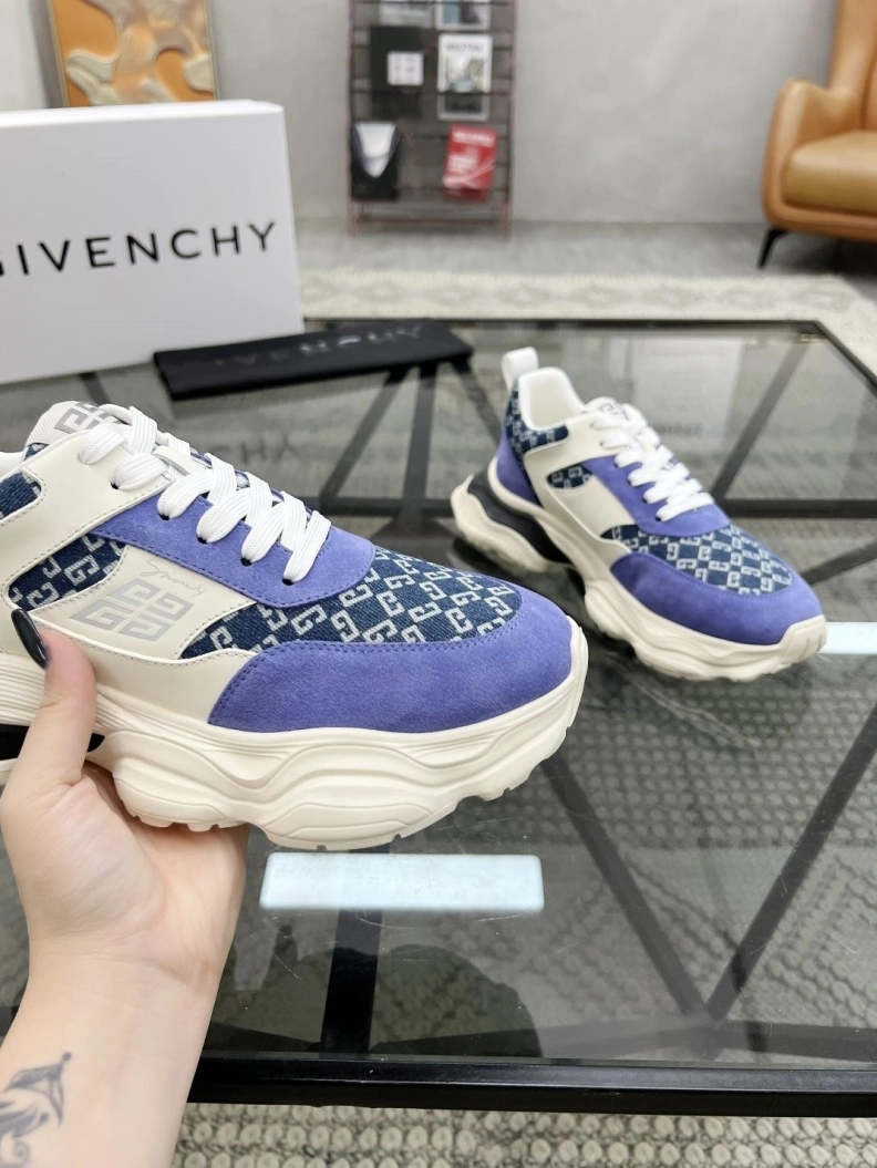 Durable Gxvxnchy Sneakers 152670
