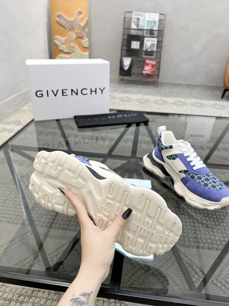 Durable Gxvxnchy Sneakers 152670