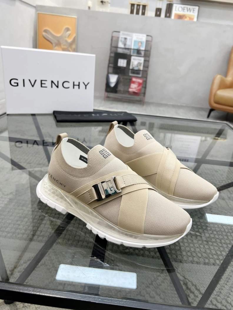 Durable Gxvxnchy Sneakers 152664
