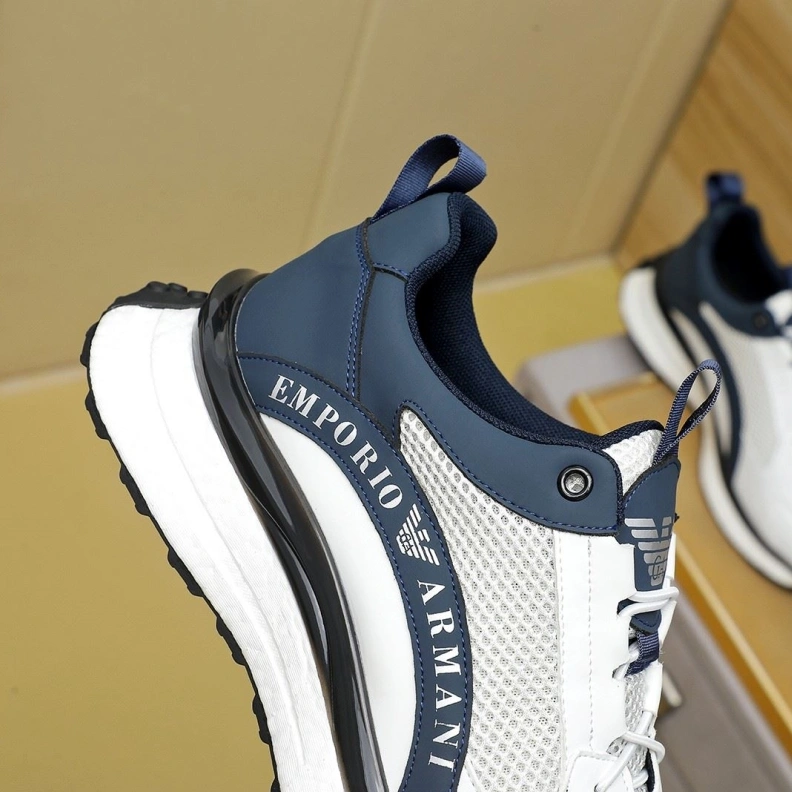 Versatile Armxnx Sneakers 108405